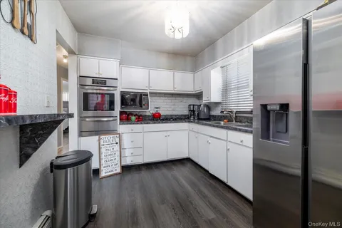 $579,000 | 33 Lukens Avenue, Brentwood, NY 11717