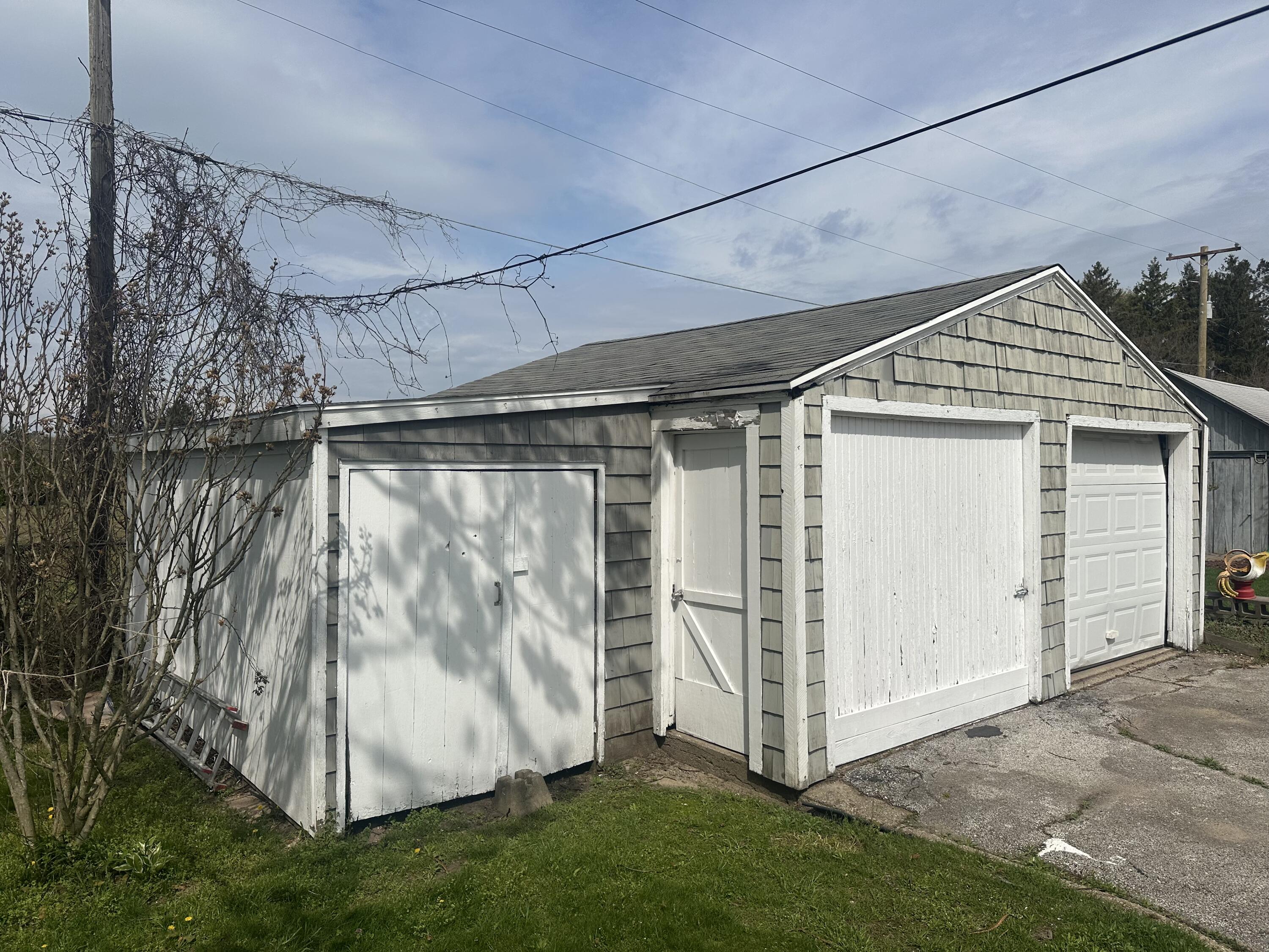 2190 68th Street Fennville, MI 49408 - Photo 2 of 8 IMG_4399
