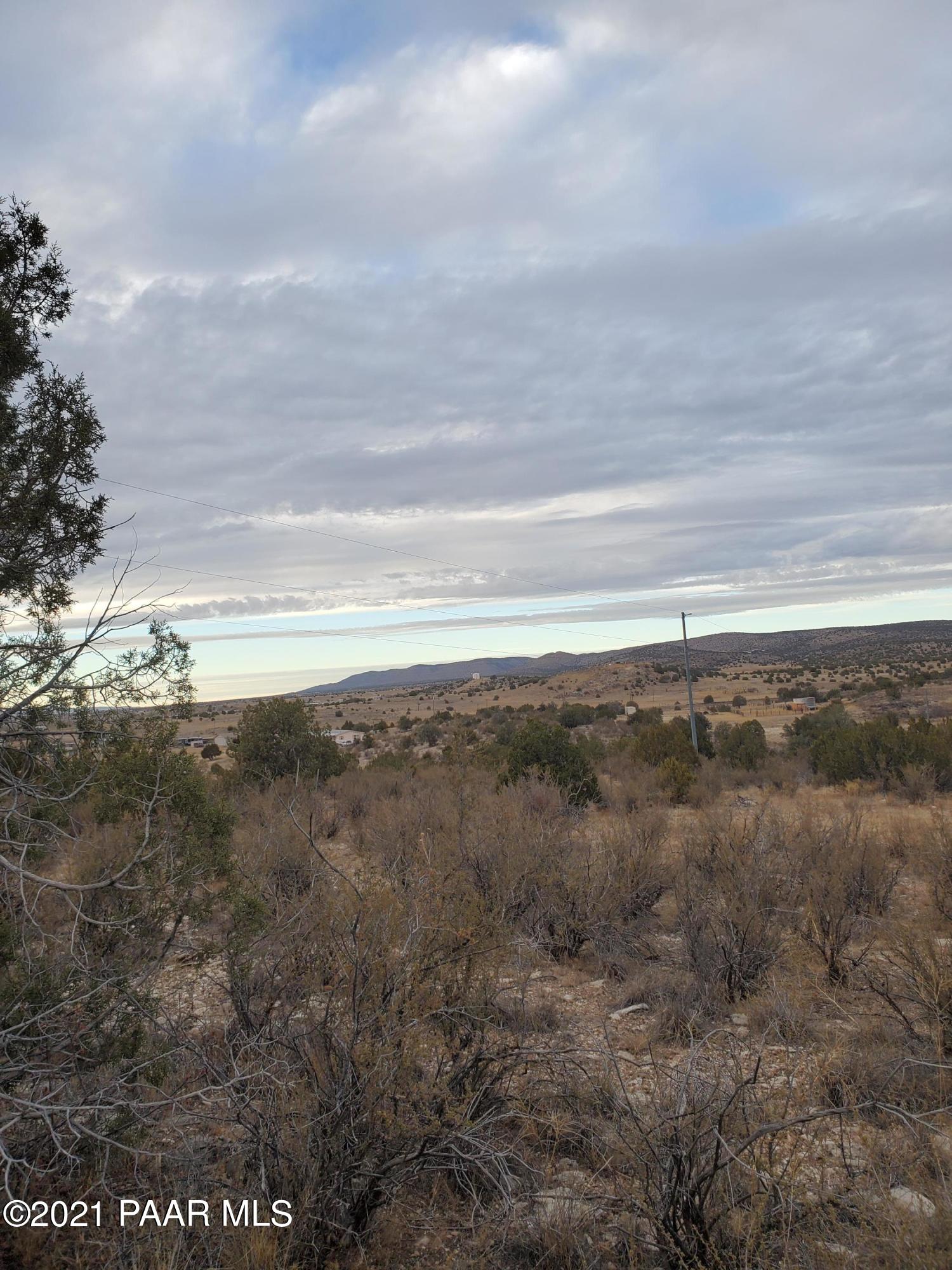 1020 East Verde Ranch Road Paulden, AZ 86334 - Photo 6 of 10 1020 E Verde3