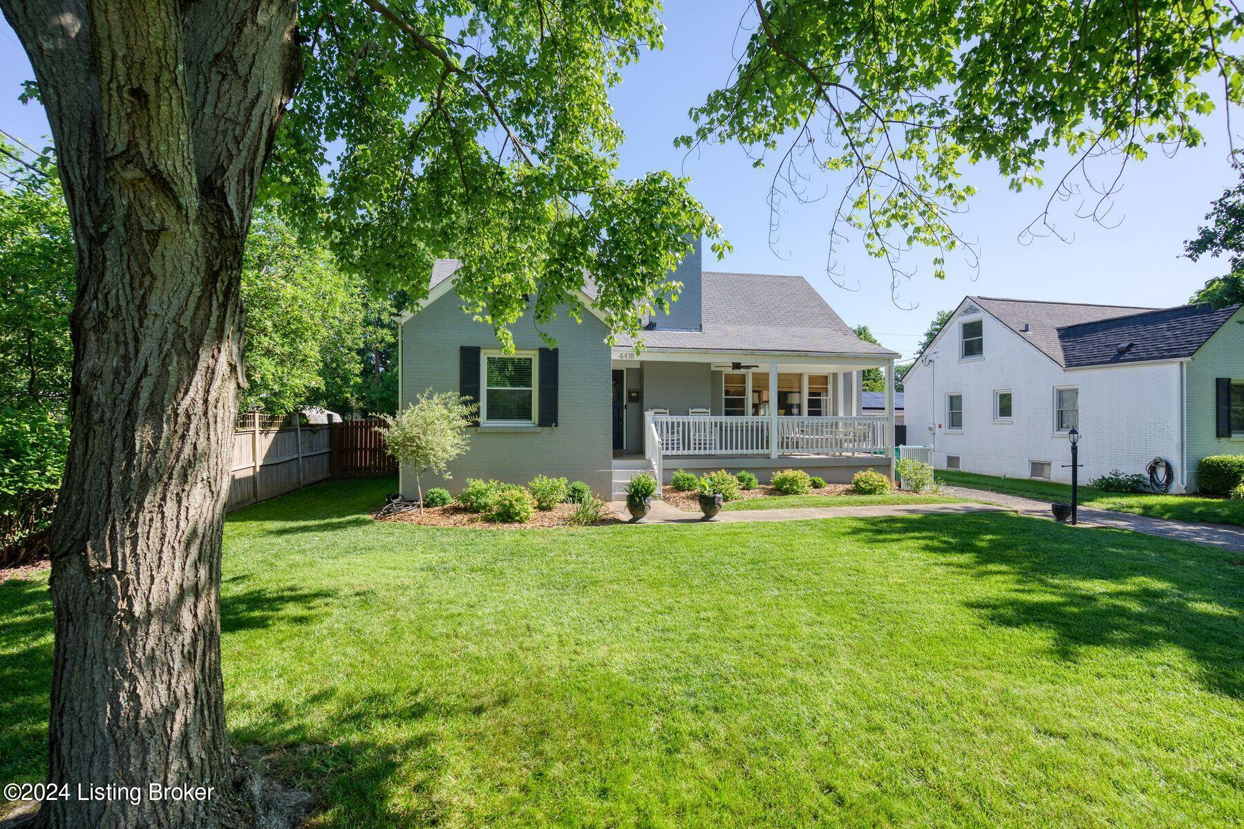 4418 Blenheim Road Louisville, KY 40207 - Photo 3 of 33 photo_online_003