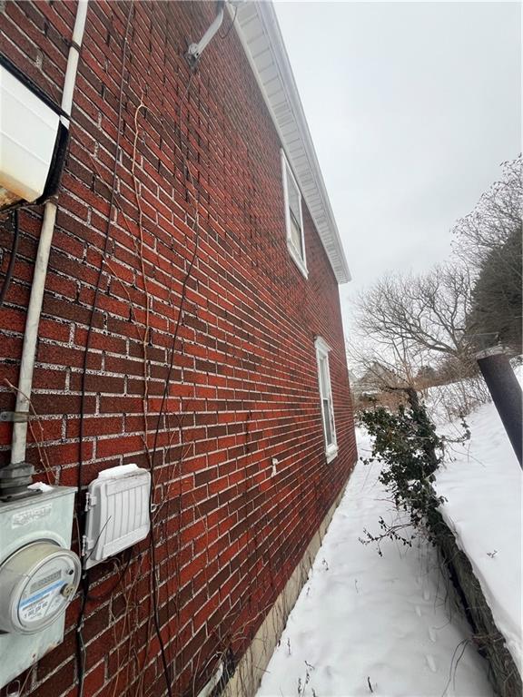 131 Pleasantview Avenue Butler, PA 16001 - Photo 3 of 5 a view of a backyard with sitting area