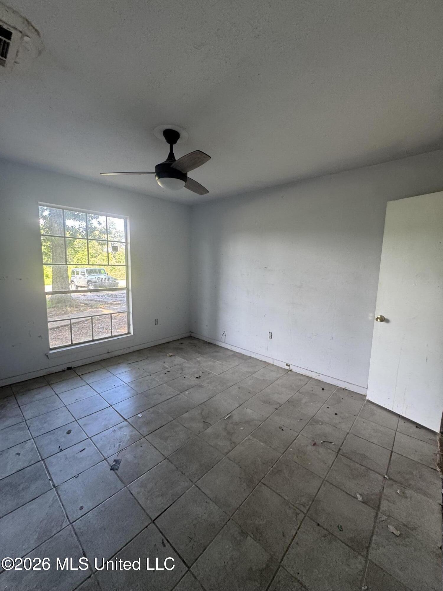 721 McCluer Road Jackson, MS 39212 - Photo 16 of 20 IMG_8659