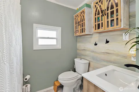 $659,950 | 4908 North Winnifred Street, Ruston, WA 98407