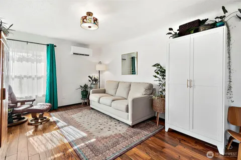 $659,950 | 4908 North Winnifred Street, Ruston, WA 98407