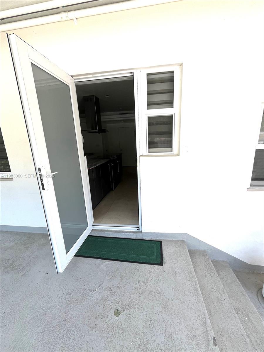 10190 Collins Avenue, Unit 106 Bal Harbour, FL 33154 - Photo 5 of 21 a view of entryway