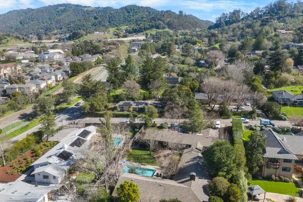 an aerial view of multiple house