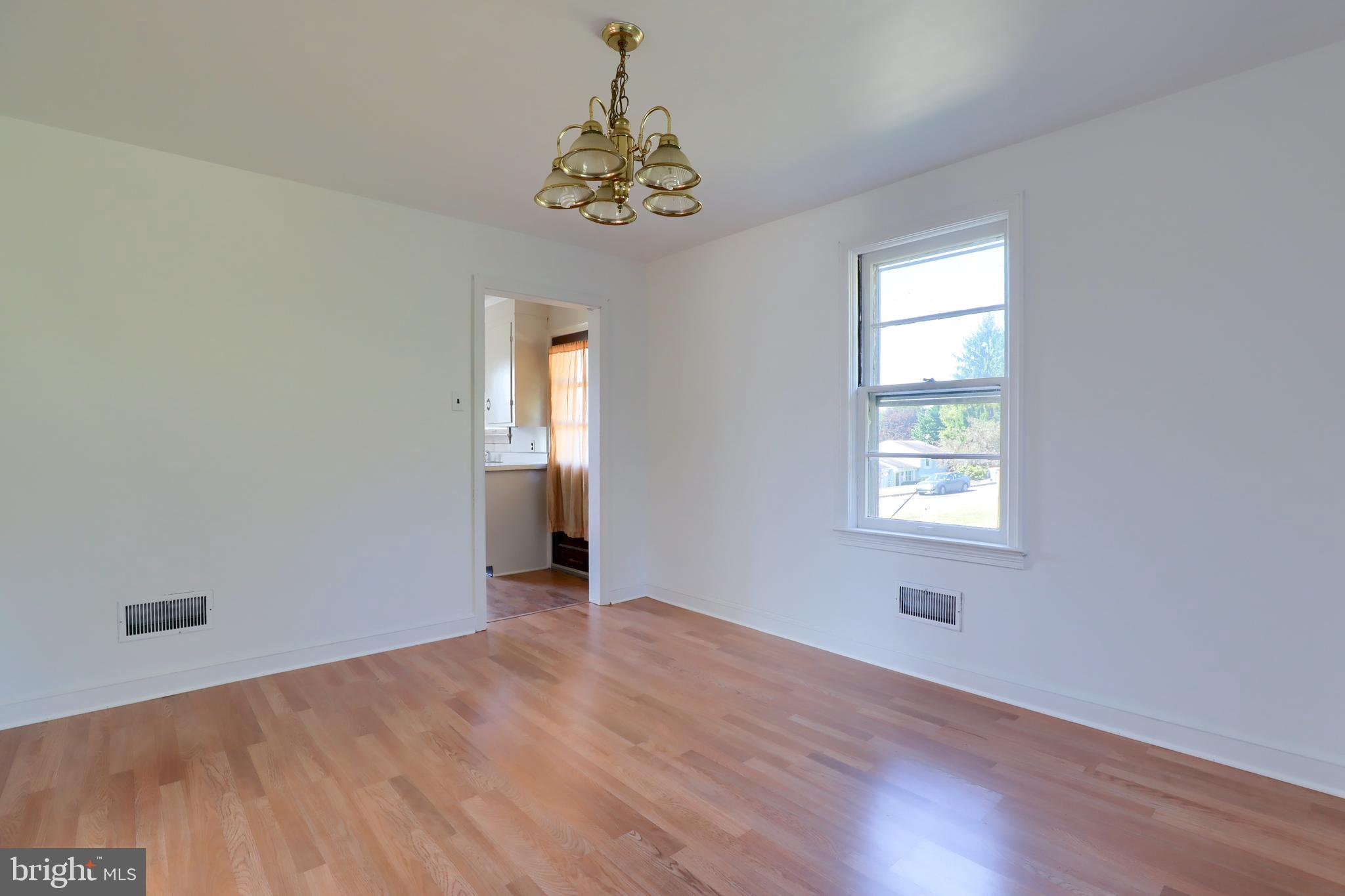 613 Paradise Road York, PA 17406 - Photo 26 of 38 Gallery Image 26