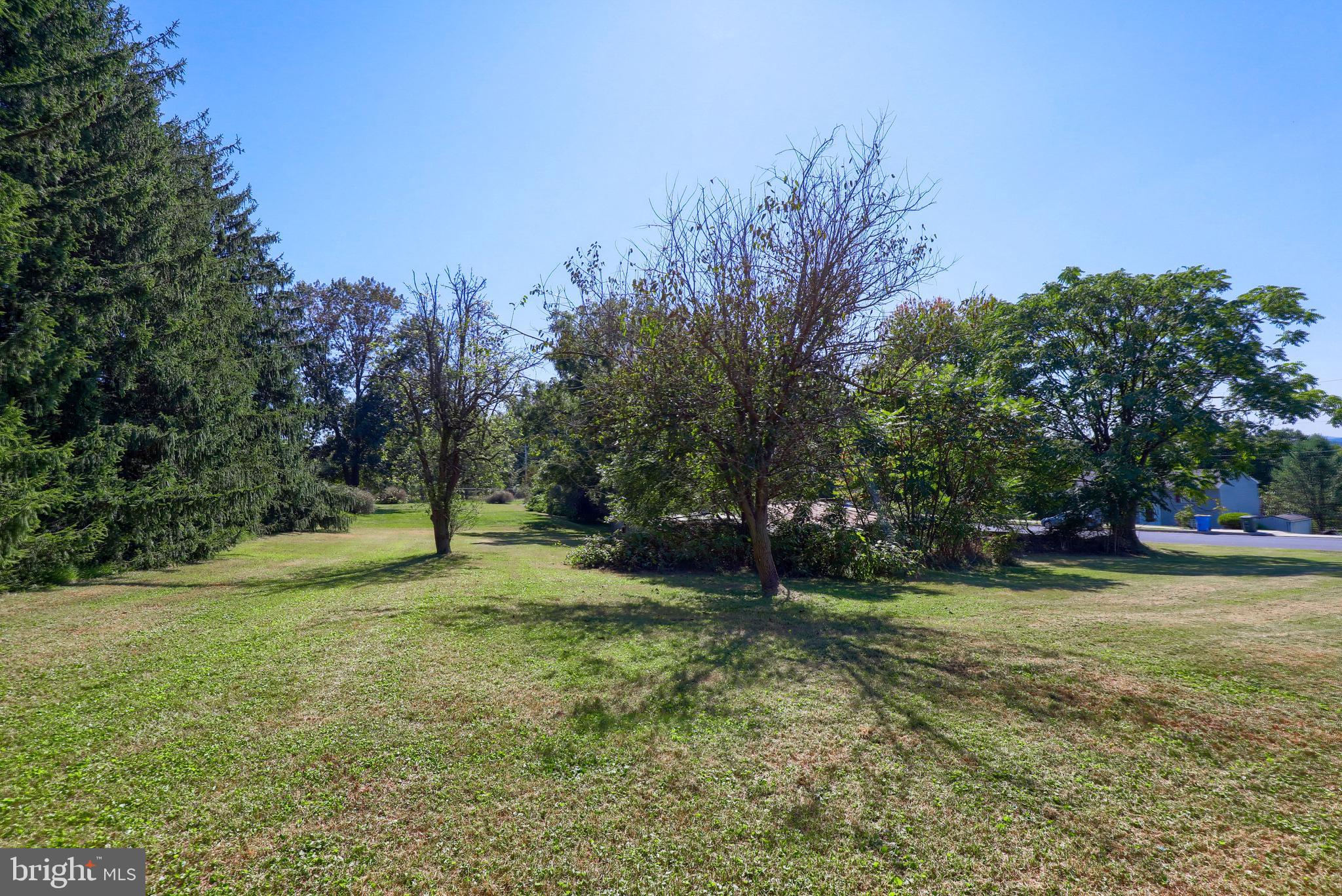 613 Paradise Road York, PA 17406 - Photo 30 of 38 Gallery Image 30