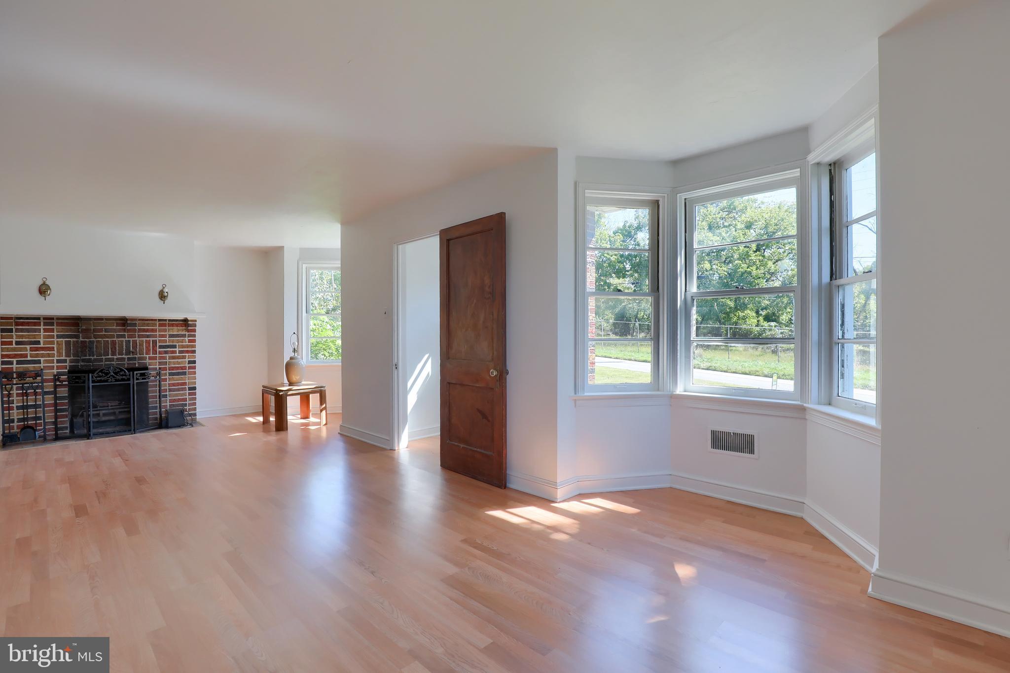 613 Paradise Road York, PA 17406 - Photo 9 of 38 Gallery Image 9