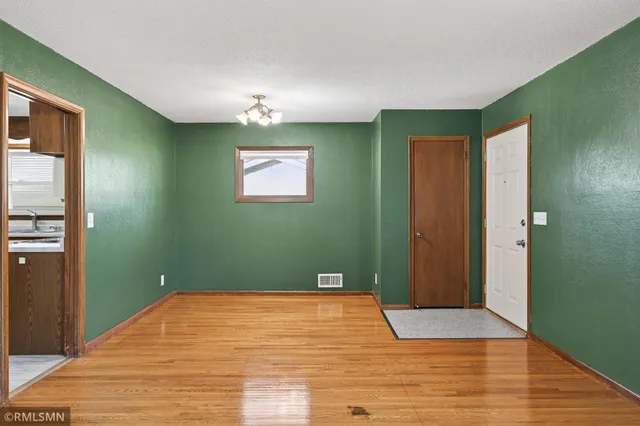 $345,000 | 1846 7th Street, White Bear Lake, MN 55110