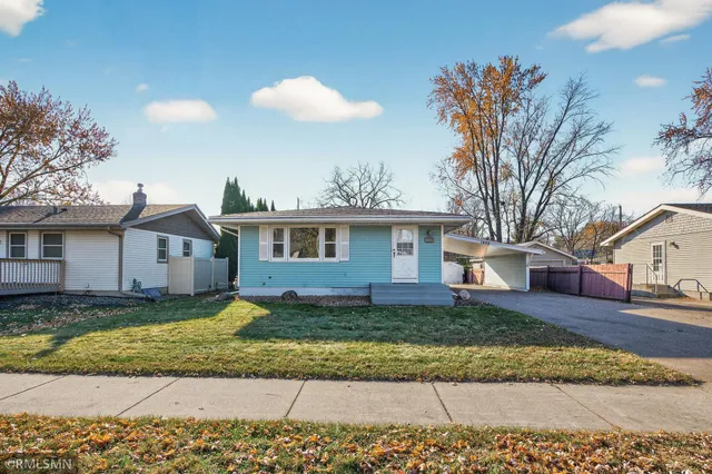 $345,000 | 1846 7th Street, White Bear Lake, MN 55110