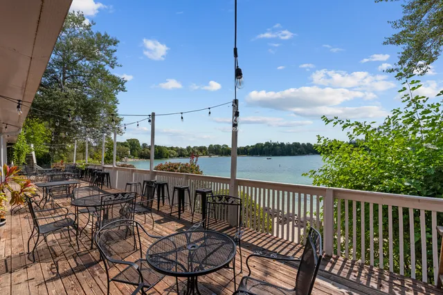 $799,000 | 281 Victorian Village Drive, Unit 31, Elkhart Lake, WI 53020