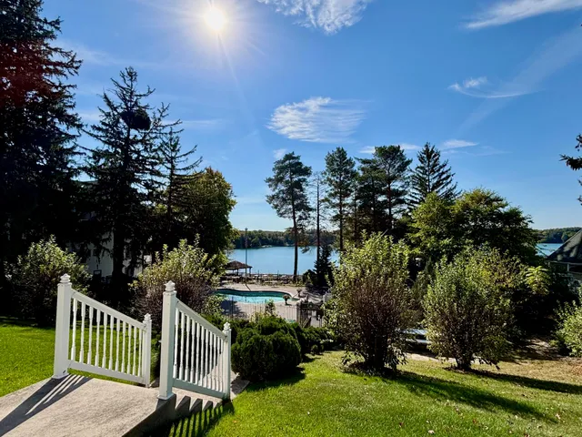 $799,000 | 281 Victorian Village Drive, Unit 31, Elkhart Lake, WI 53020
