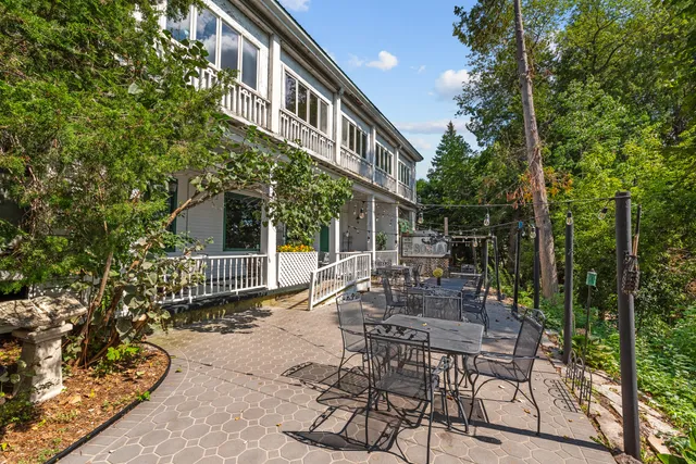 $799,000 | 281 Victorian Village Drive, Unit 31, Elkhart Lake, WI 53020