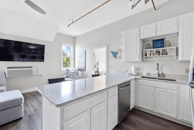 $799,000 | 281 Victorian Village Drive, Unit 31, Elkhart Lake, WI 53020