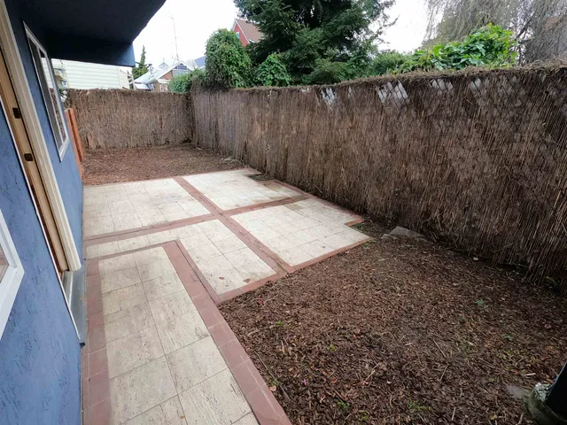 $2,700 | 968 45th Street, Unit B, Oakland, CA 94608