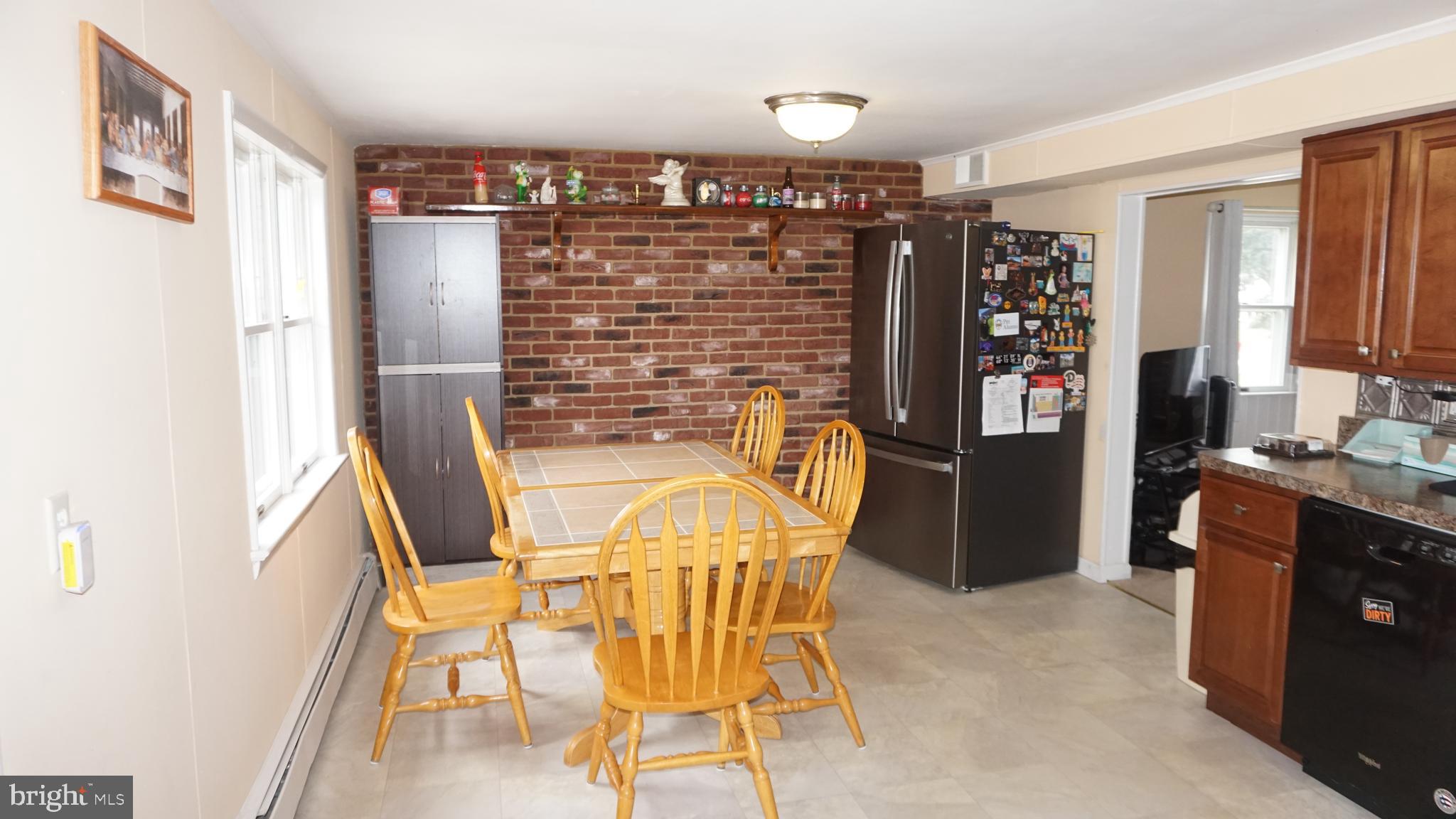 1289 West County Line Road Warminster, PA 18974 - Photo 9 of 21