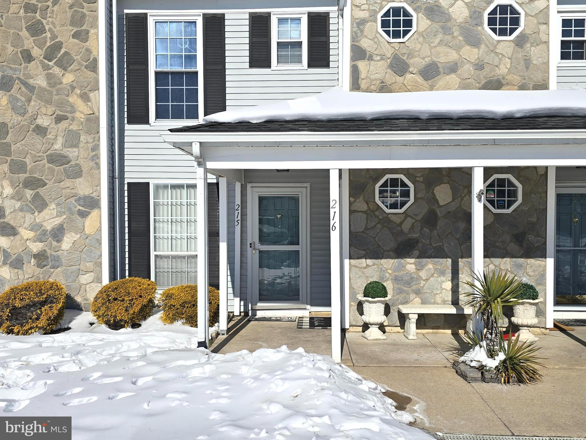 216 Pratt Court Sewell, NJ 08080 - Photo 2 of 15