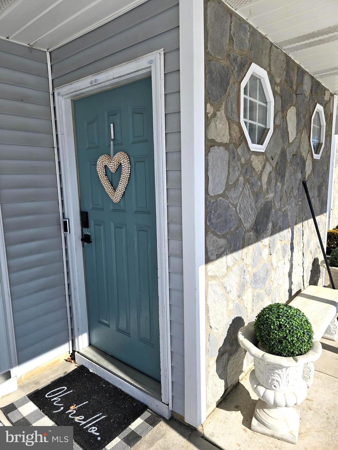 216 Pratt Court Sewell, NJ 08080 - Photo 3 of 15