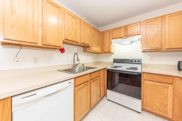 $300,000 | 1867 Lindsay Lane, Ann Arbor, MI 48104