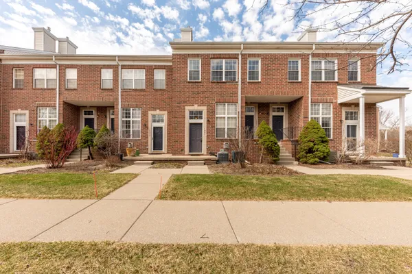 $300,000 | 1867 Lindsay Lane, Ann Arbor, MI 48104
