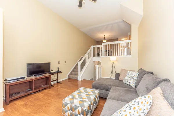 $300,000 | 1867 Lindsay Lane, Ann Arbor, MI 48104