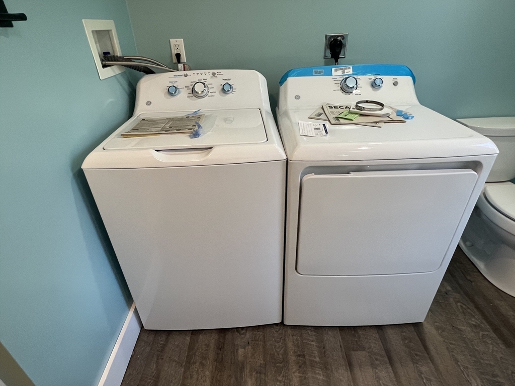 51 Moore Road, Unit 1 New Braintree, MA 01531 - Photo 11 of 14