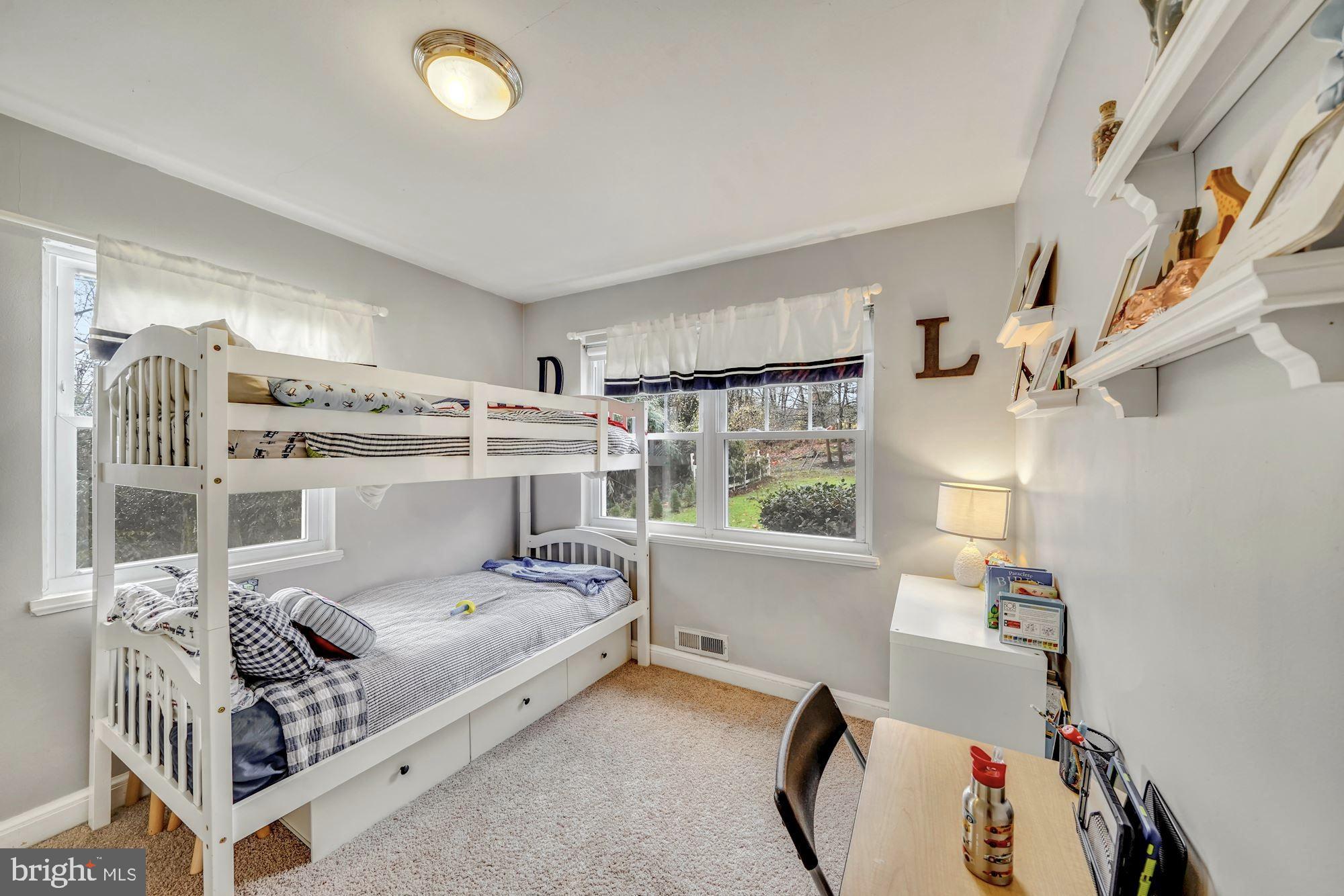 3039 Castle Road Falls Church, VA 22044 - Photo 13 of 25 Gallery Image 13