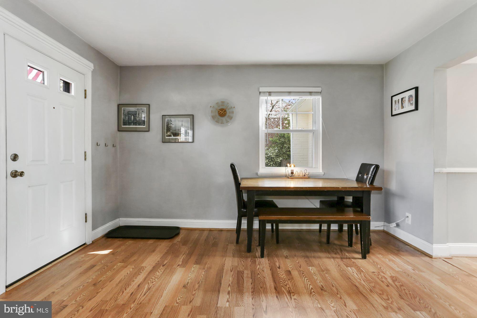 3039 Castle Road Falls Church, VA 22044 - Photo 3 of 25 Gallery Image 3