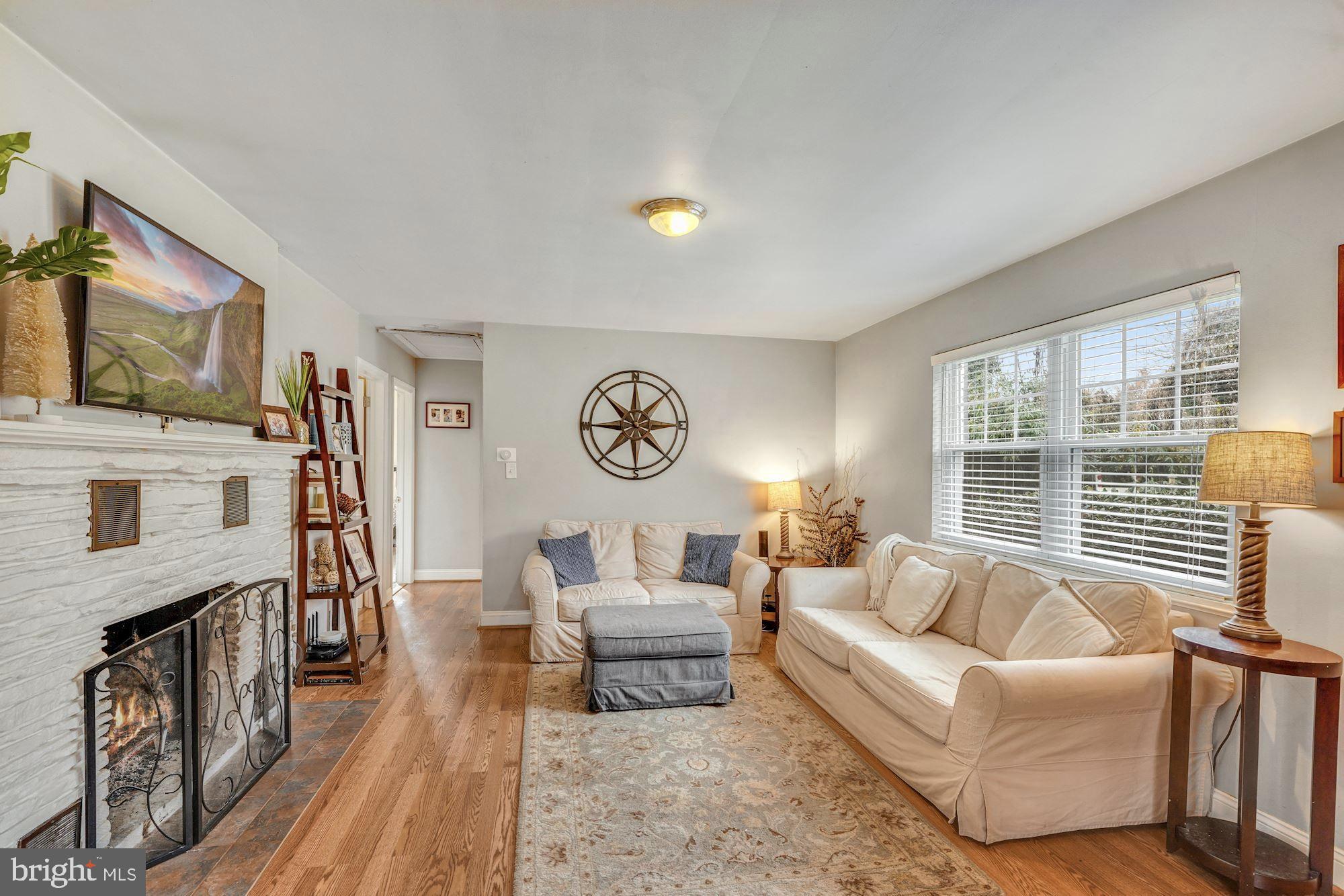 3039 Castle Road Falls Church, VA 22044 - Photo 9 of 25 Gallery Image 9