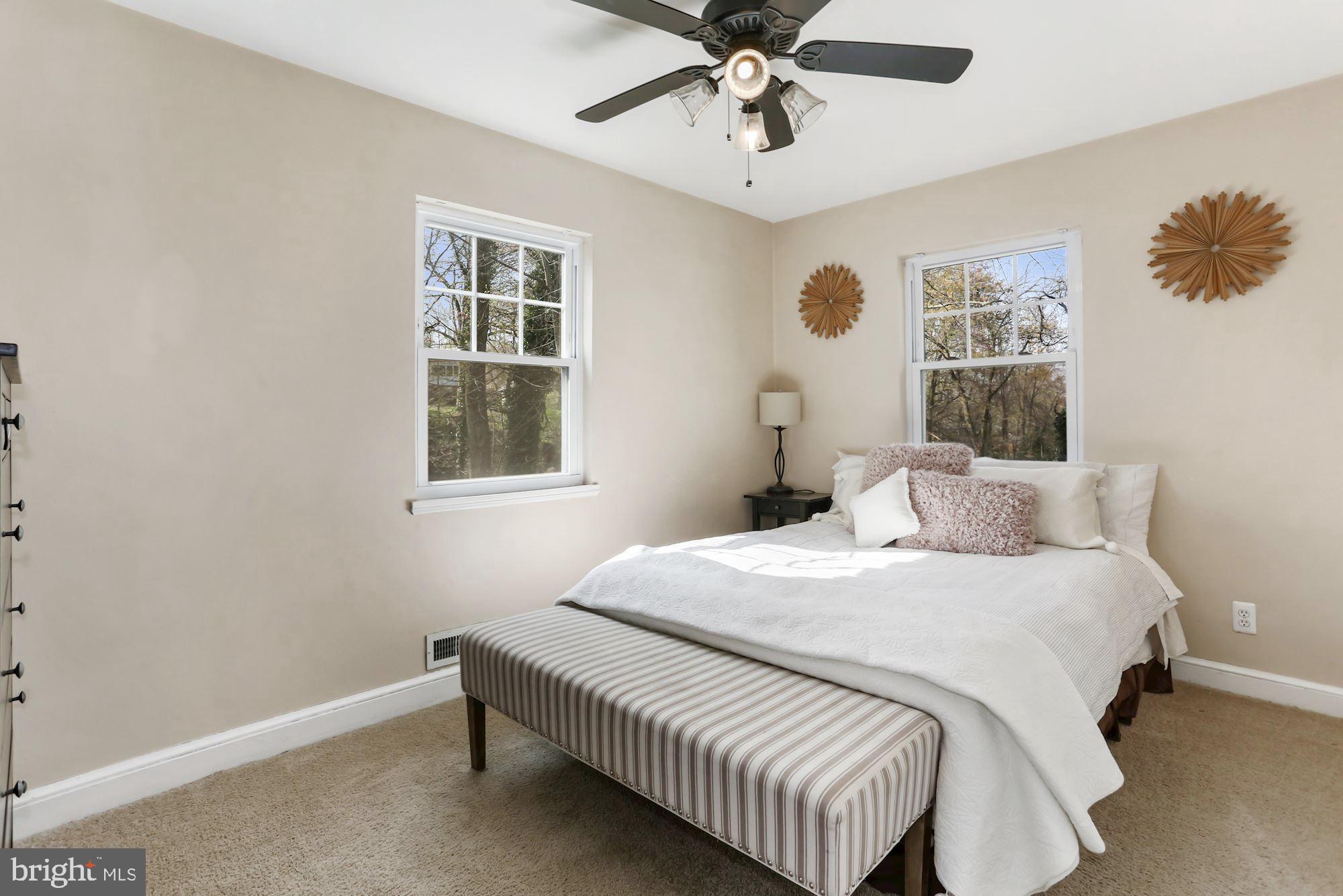 3039 Castle Road Falls Church, VA 22044 - Photo 10 of 25 Gallery Image 10