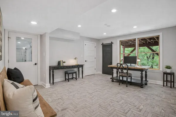$1,750,000 | 7785 Swan Lane, Owings, MD 20736