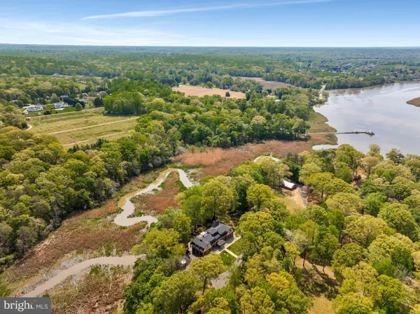 $1,750,000 | 7785 Swan Lane, Owings, MD 20736
