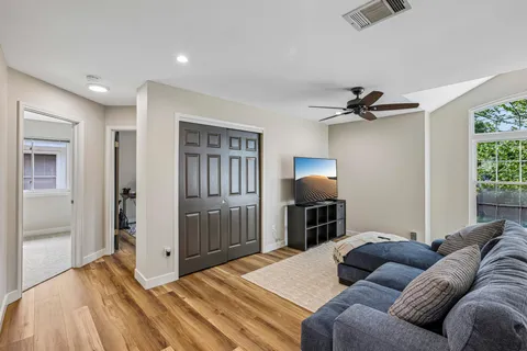 $525,000 | 7400 Peabody Drive, Austin, TX 78729