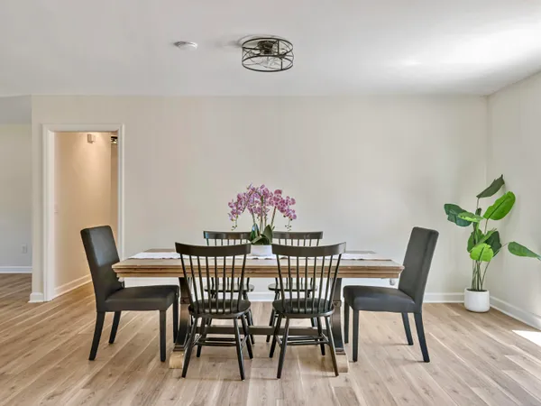 $305,000 | 114 Azalea Drive, St. Matthews, SC 29135