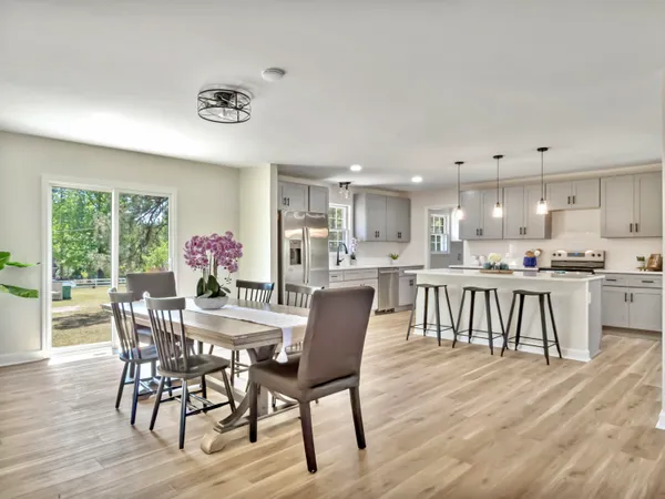 $305,000 | 114 Azalea Drive, St. Matthews, SC 29135