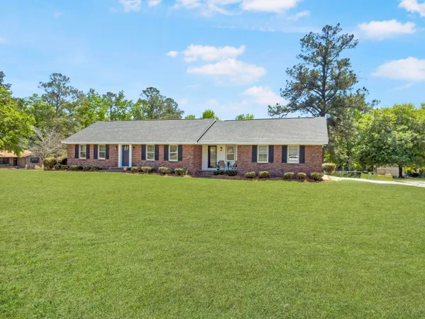 $305,000 | 114 Azalea Drive, St. Matthews, SC 29135