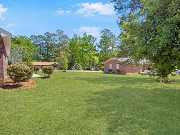 $305,000 | 114 Azalea Drive, St. Matthews, SC 29135