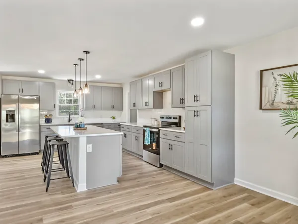 $305,000 | 114 Azalea Drive, St. Matthews, SC 29135