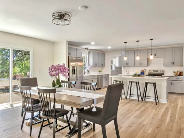 $305,000 | 114 Azalea Drive, St. Matthews, SC 29135