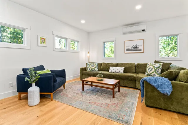 $799,000 | 144 Moody Road, Brunswick, ME 04011