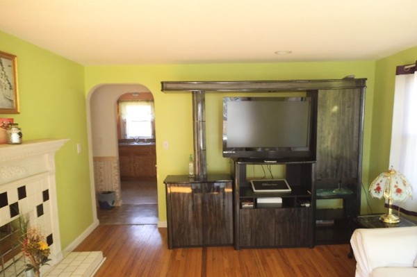 46 Willowbrook Drive Springfield, MA 01129 - Photo 11 of 21 Gallery Image 11