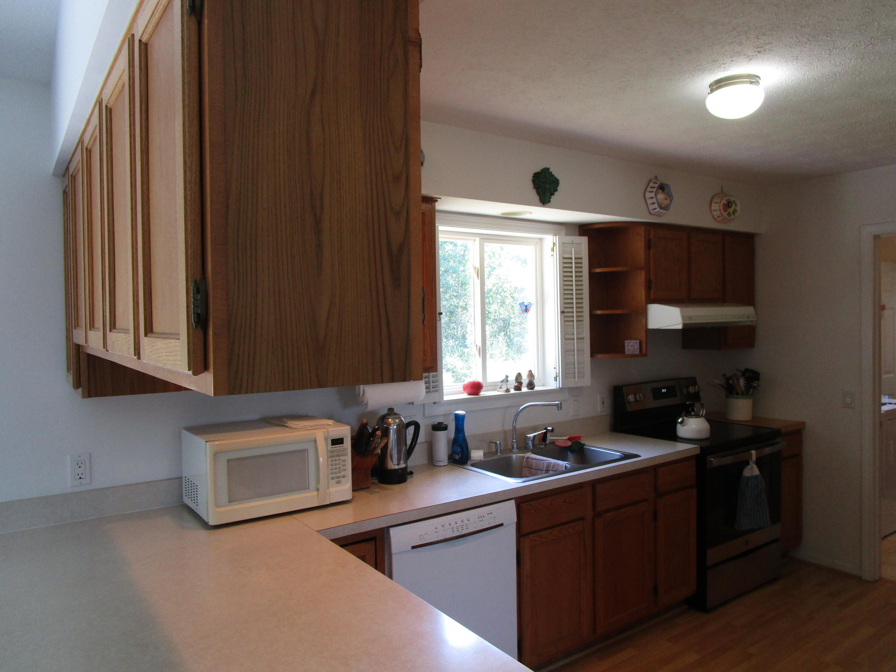 7303 White Road Indian River, MI 49749 - Photo 8 of 31 Gallery Image 8