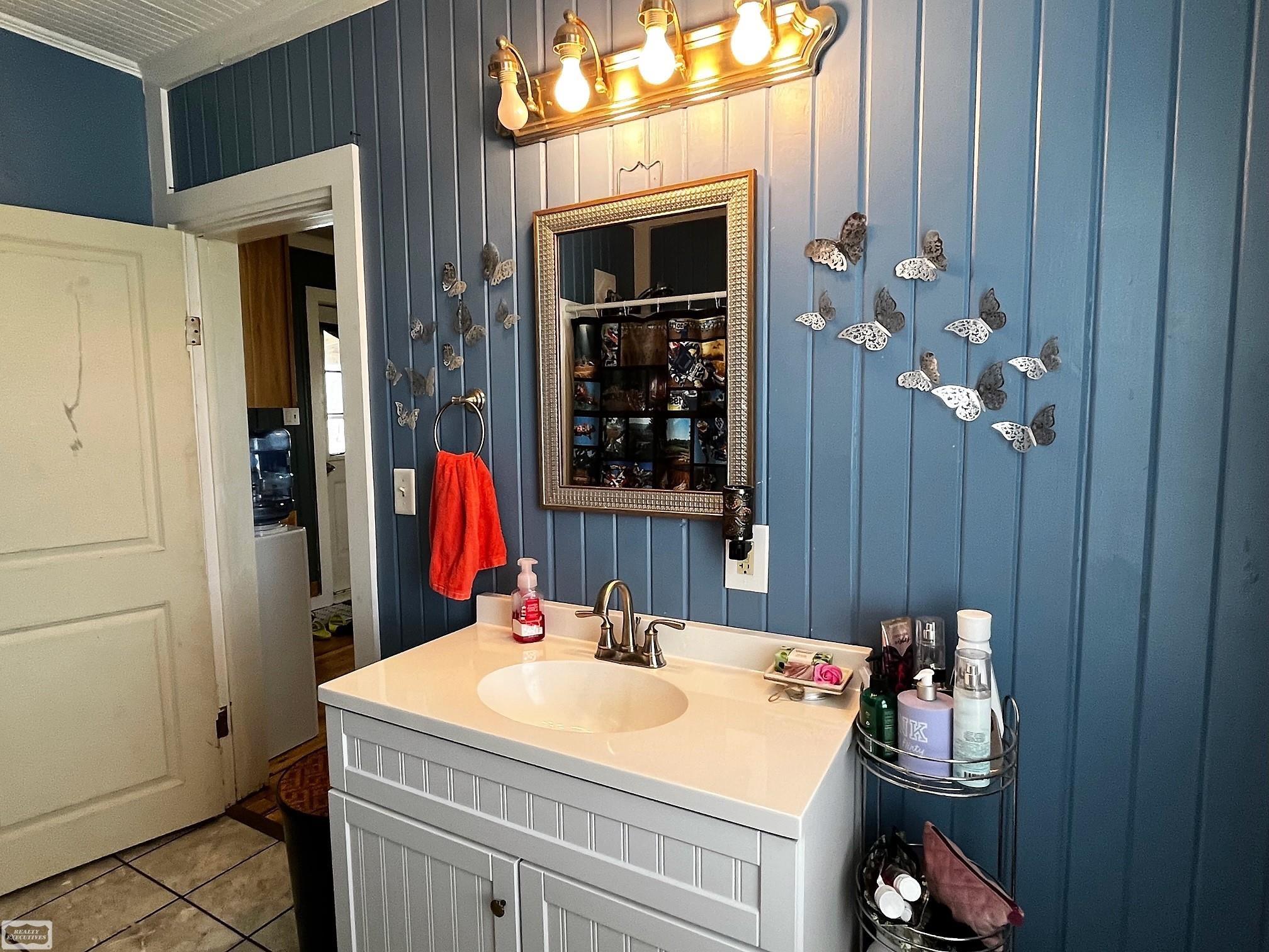 1735 Galbraith Line Road Yale, MI 48097 - Photo 21 of 35