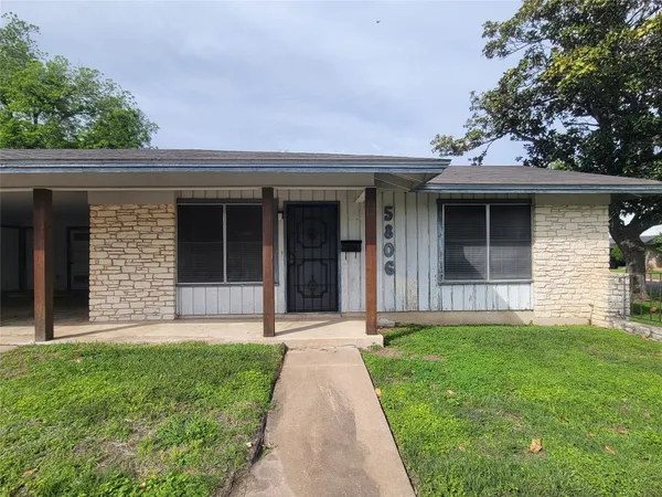 $1,500 | 5806 Nassau Drive, Austin, TX 78723