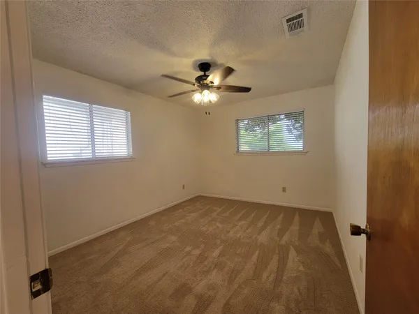 $1,500 | 5806 Nassau Drive, Austin, TX 78723