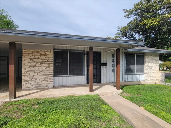 $1,500 | 5806 Nassau Drive, Austin, TX 78723