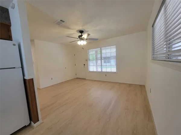 $1,500 | 5806 Nassau Drive, Austin, TX 78723