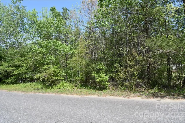 $8,500 | 676 Cape Hickory Road, Unit 20, Hickory, NC 28601