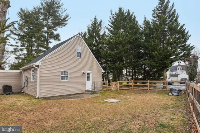 $325,000 | 1817 Centre Street, Arbutus, MD 21227